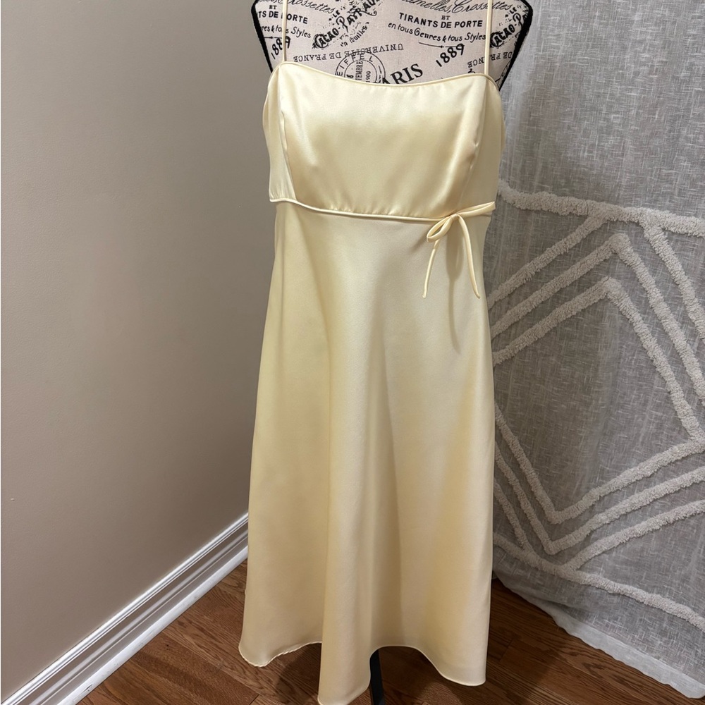 Elegant Butter Yellow Satin Finish Polyester Empire Waist Dress